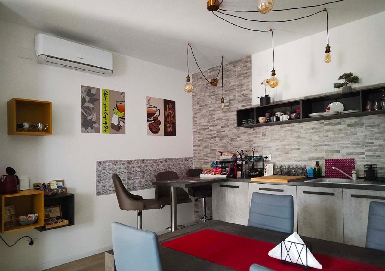 Апартаменты Yard 151 Новента-ди-Пьяве Экстерьер фото